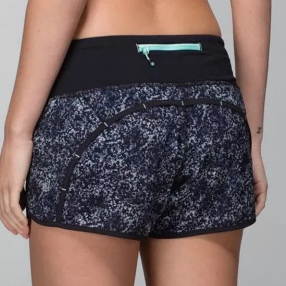 SOLD RARE Lululemon Run Times Short *4-way Stretch - Picture 2 of 5